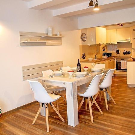 Apartment Vita Near Terme Paradiso Dobova Екстериор снимка
