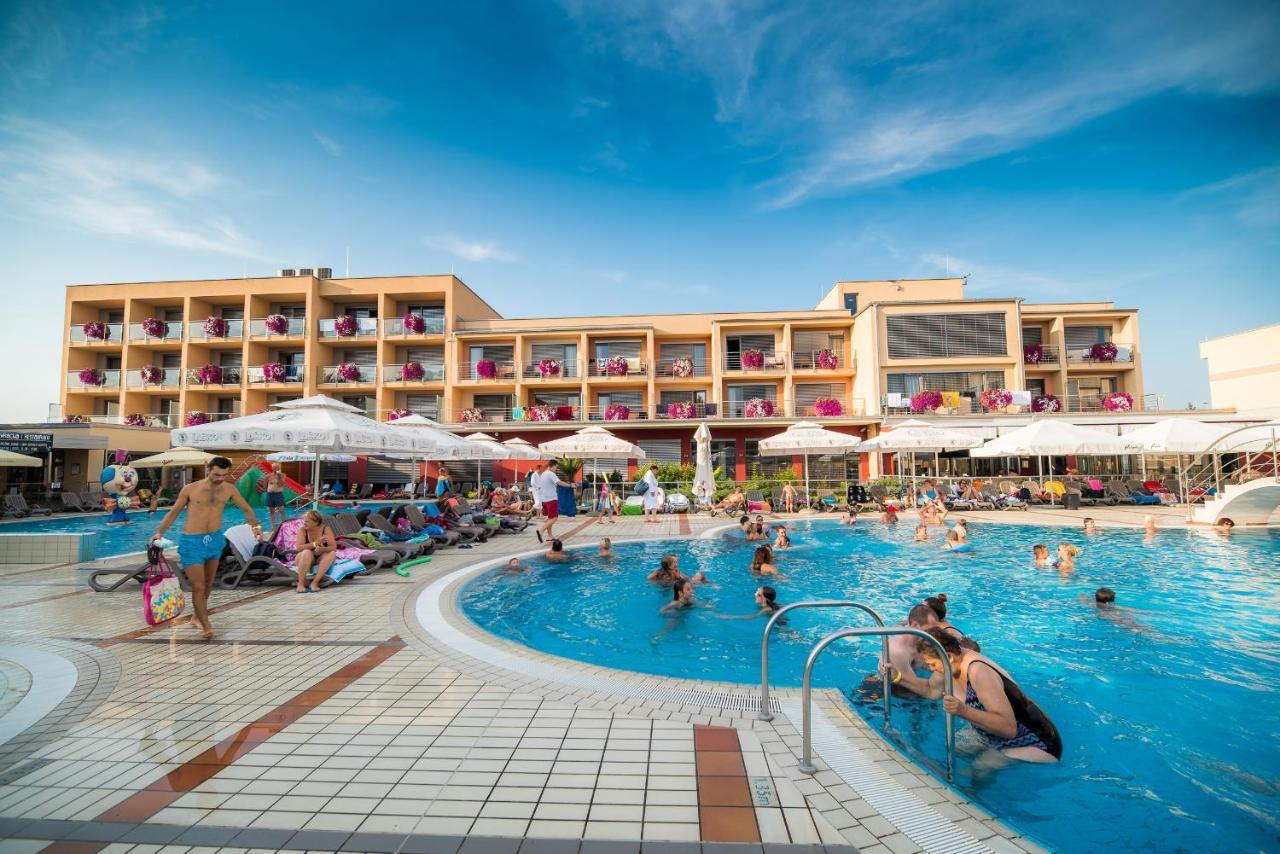 Apartment Vita Near Terme Paradiso Dobova Екстериор снимка